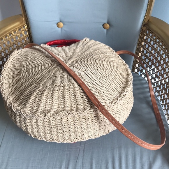 NWOT J. Crew colorful round straw pom pom crossbody circle tote hobo boho bag - Picture 3 of 16